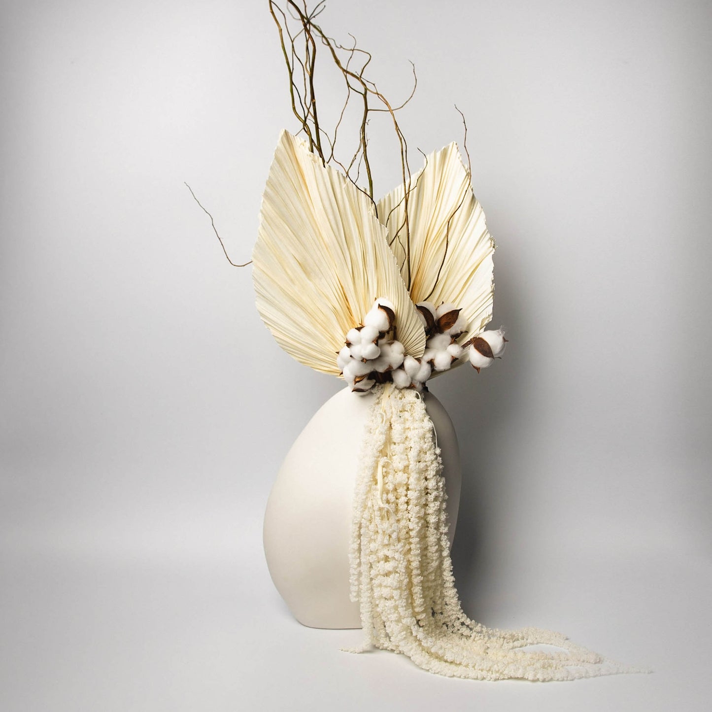 Everlasting Grande Whites with Percy Vase