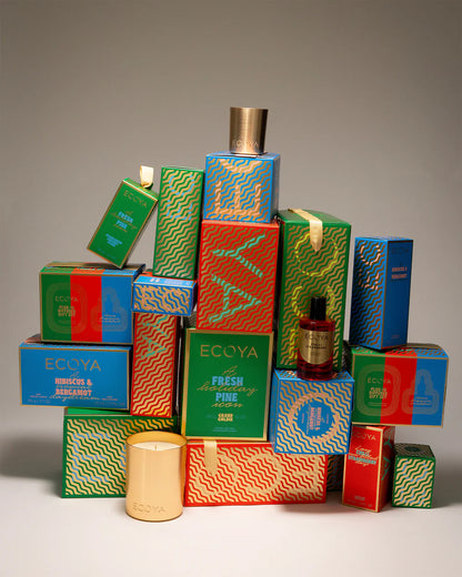 Ecoya Holiday: Goldie Candles