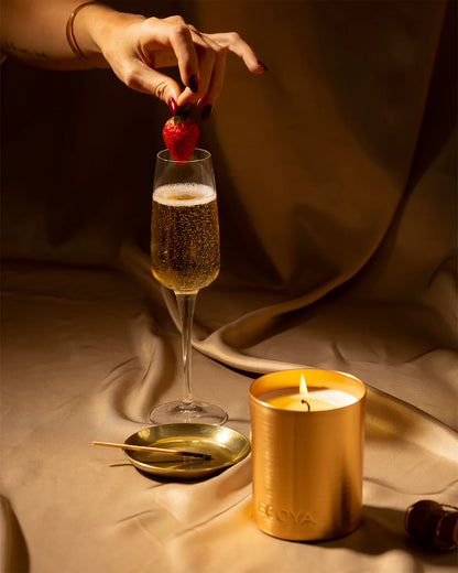 Ecoya Holiday: Goldie Candles